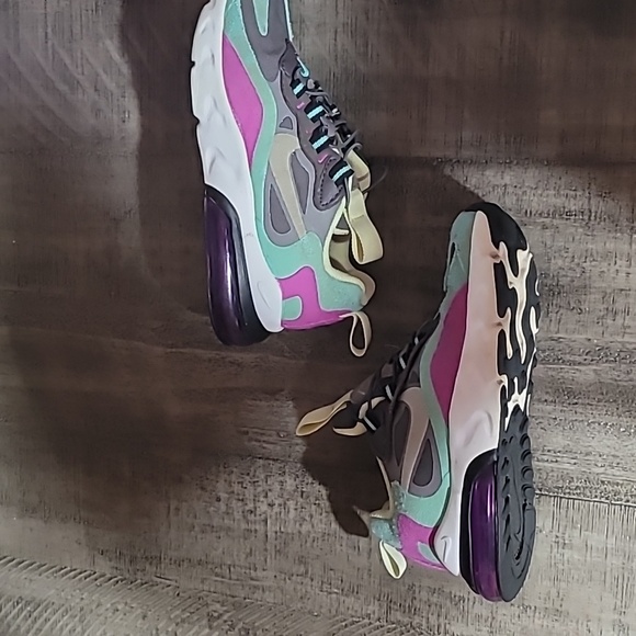 Nike Air 270 React Sneakers Kids Size 13c - Picture 7 of 8